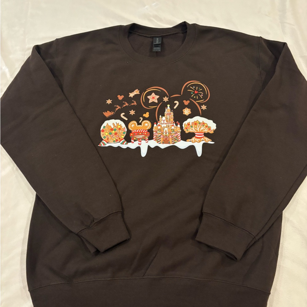Gildan Brown Graphic Crewneck Sweater